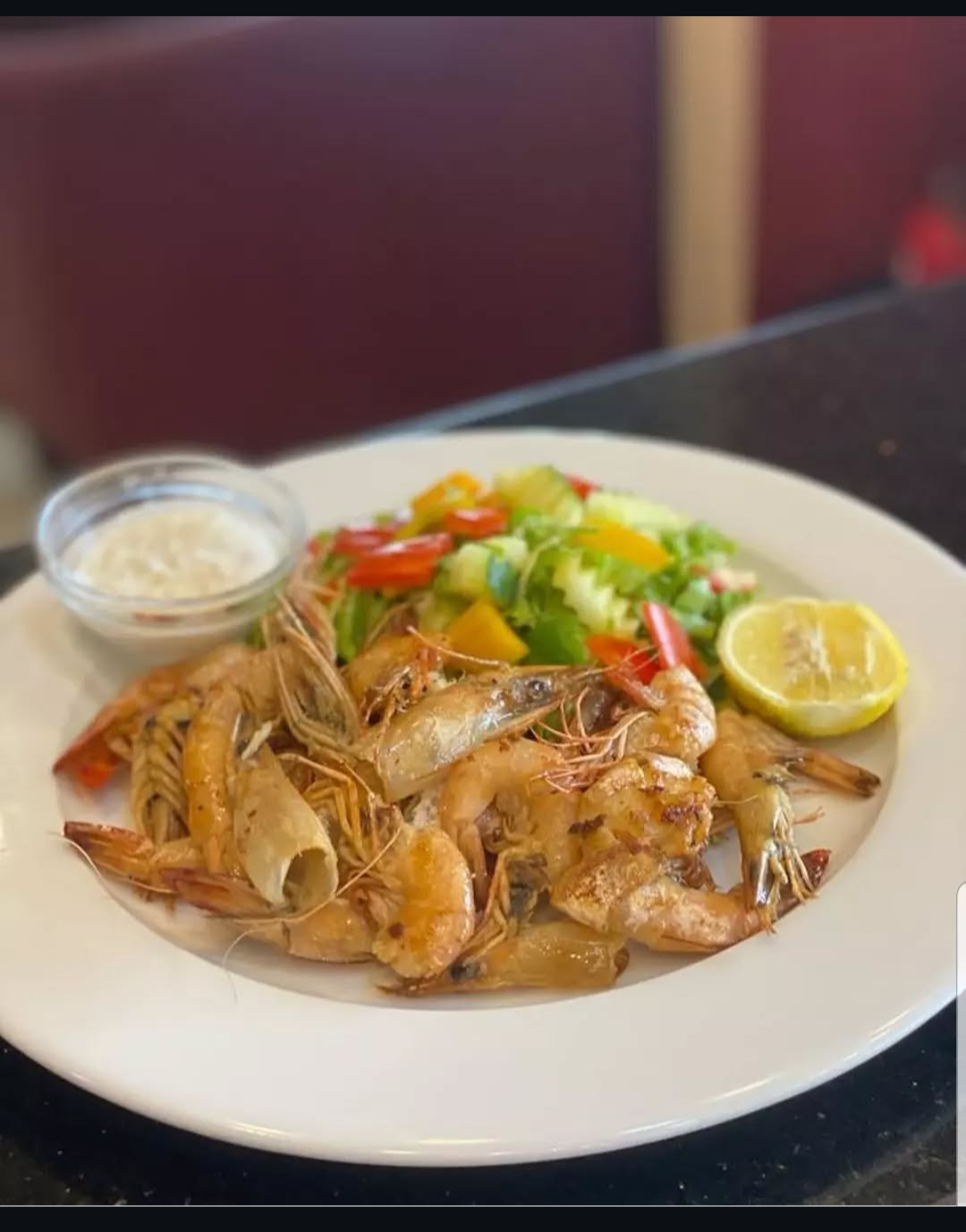 grilled prawns & salad10k.png